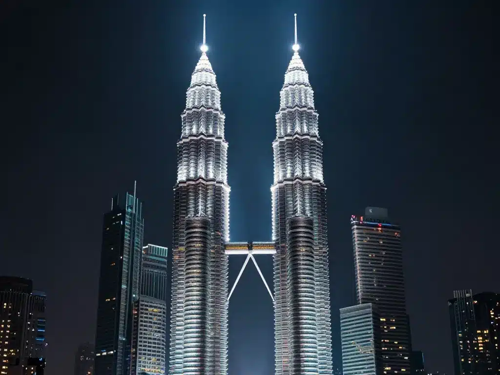 Combien mesure la tour Petronas visualisation records